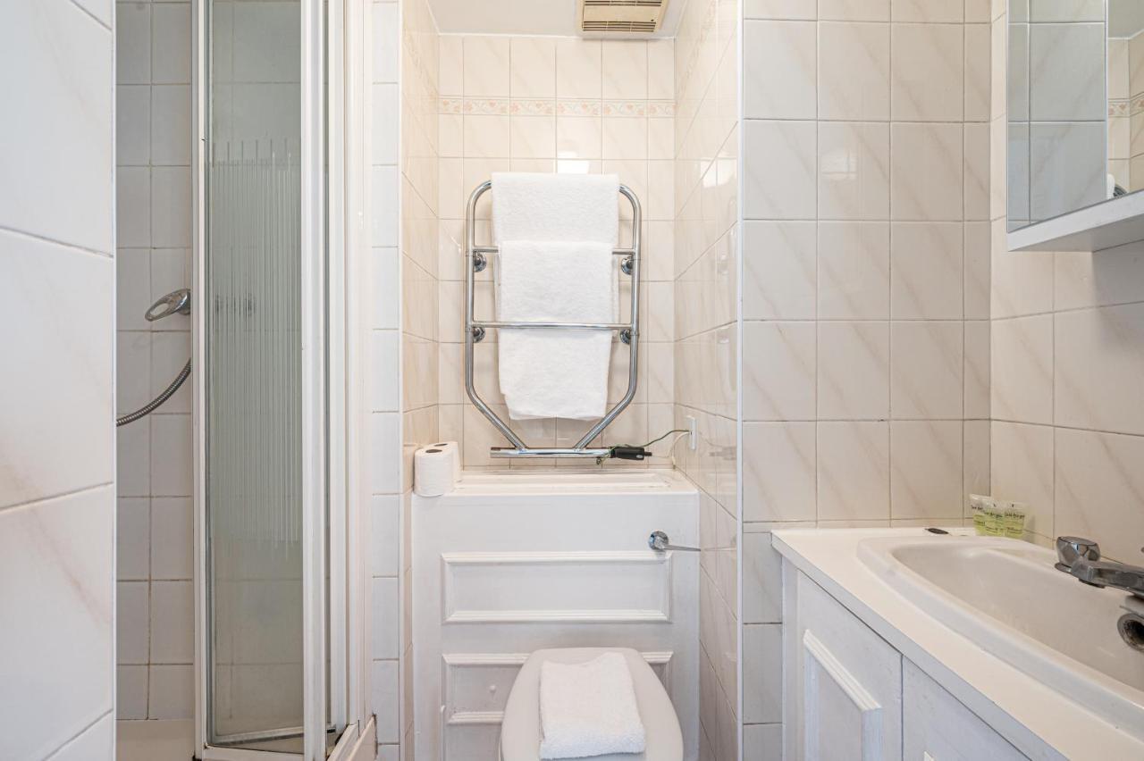 South Kensington Excellent Location Studio At Chelsea Cloister Hotel ロンドン エクステリア 写真